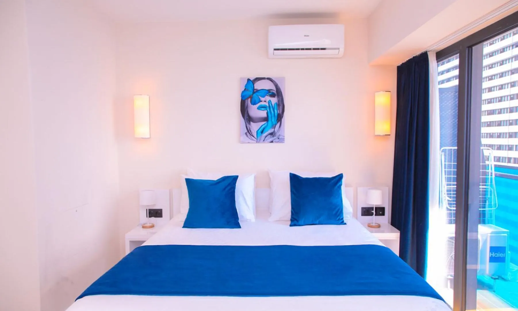 ***** Ξενοδοχείο με διαμερίσματα Panorama City Center Suite Sea View Μπατούμι Γεωργία