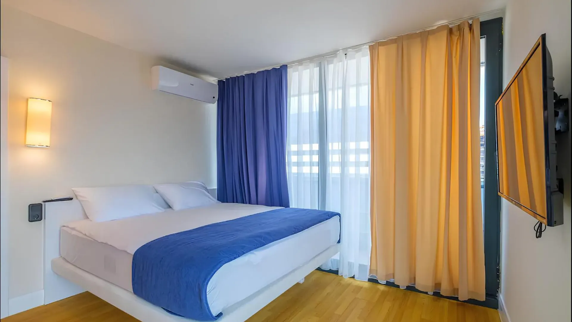 Aparthotel Panorama City Center Suite Sea View Batumi