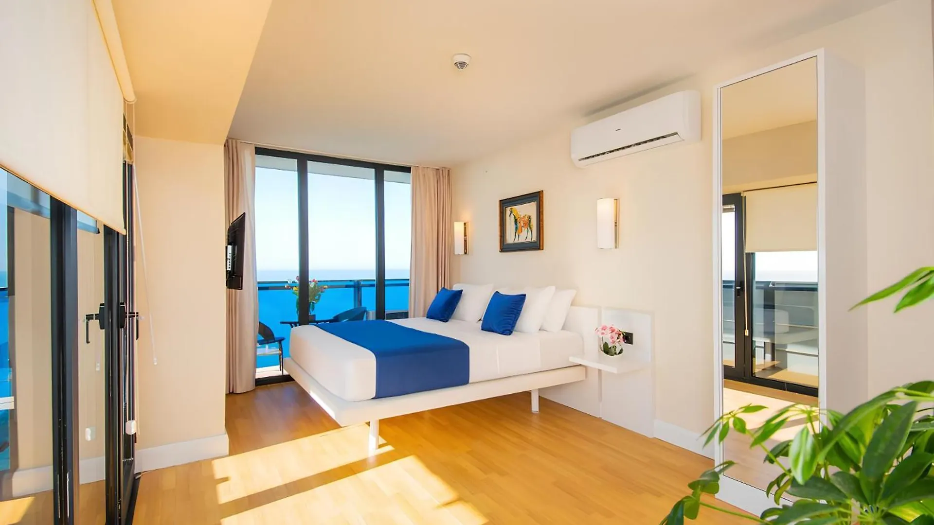 Aparthotel Panorama City Center Suite Sea View Batumi