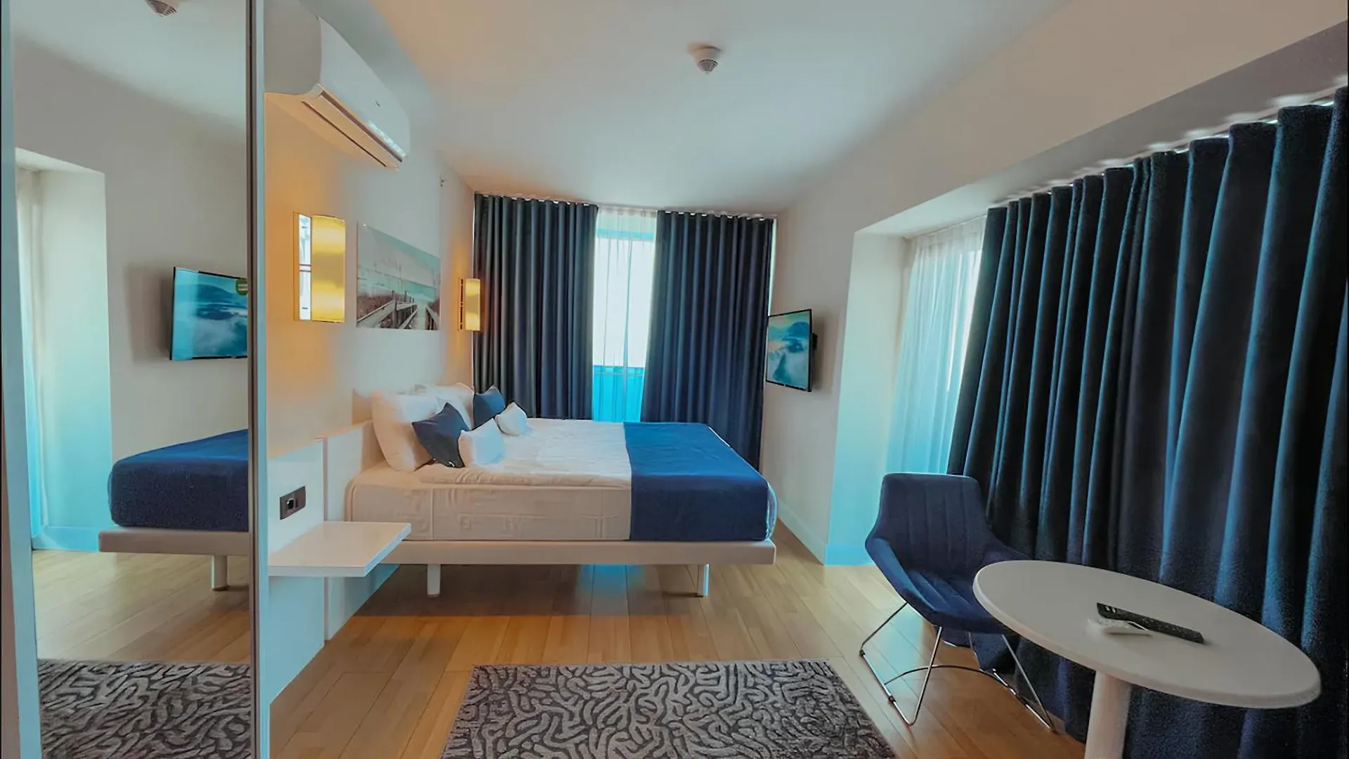 Panorama City Center Suite Sea View Batumi Aparthotel