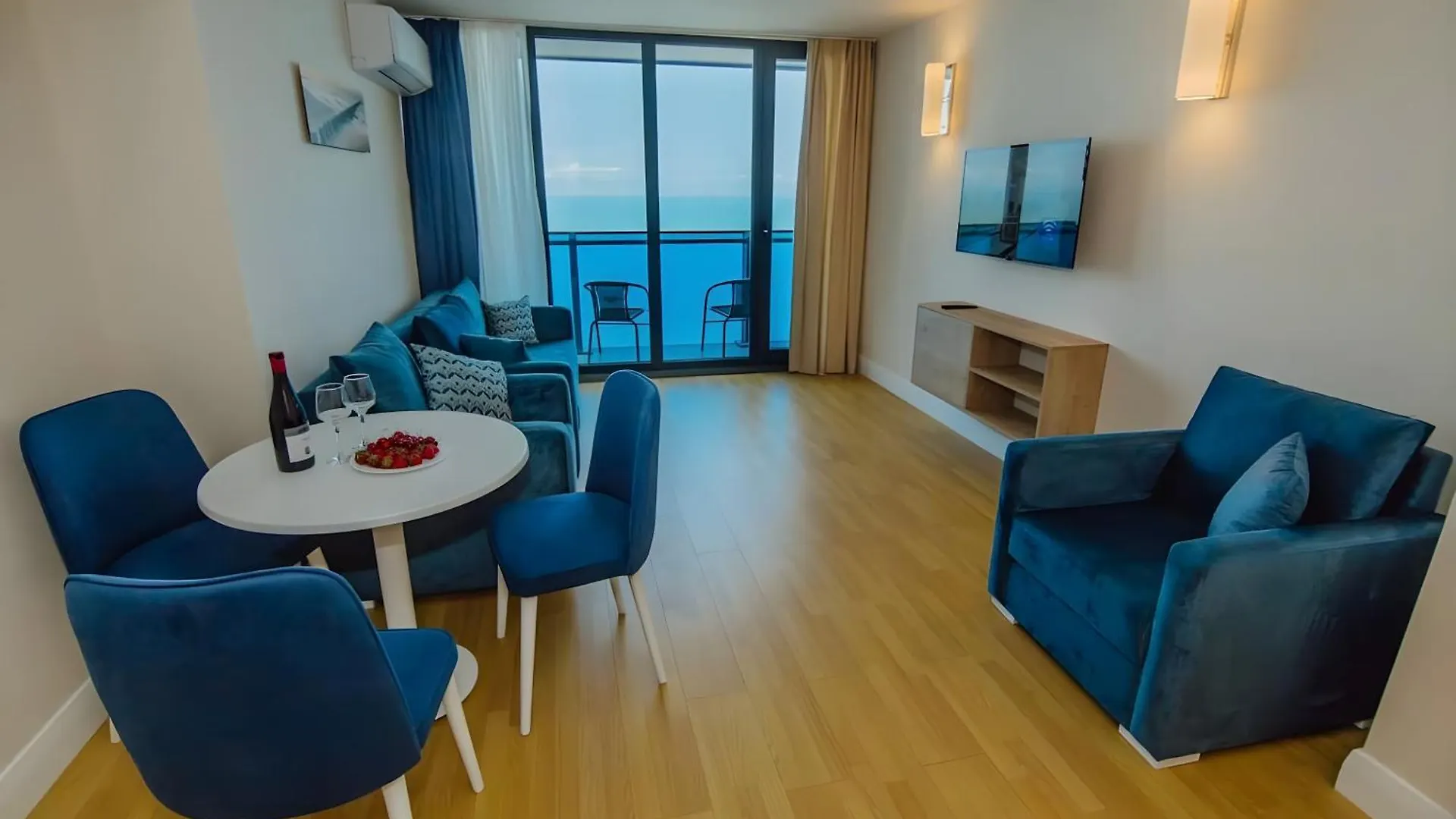 Panorama City Center Suite Sea View Batumi