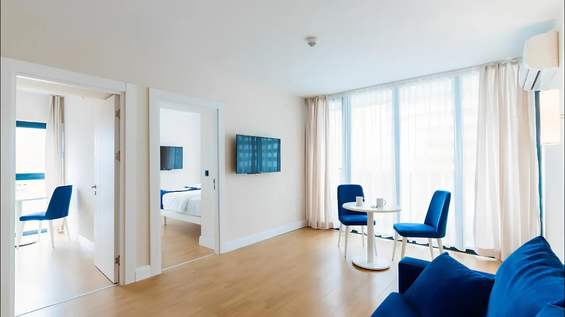 Panorama City Center Suite Sea View Batumi 5*,  Georgia