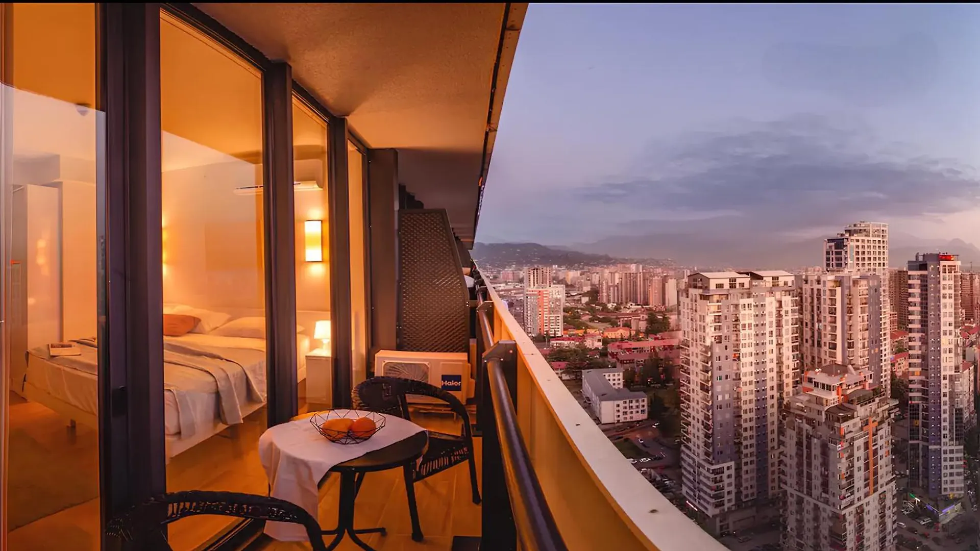 Aparthotel Panorama City Center Suite Sea View Batumi